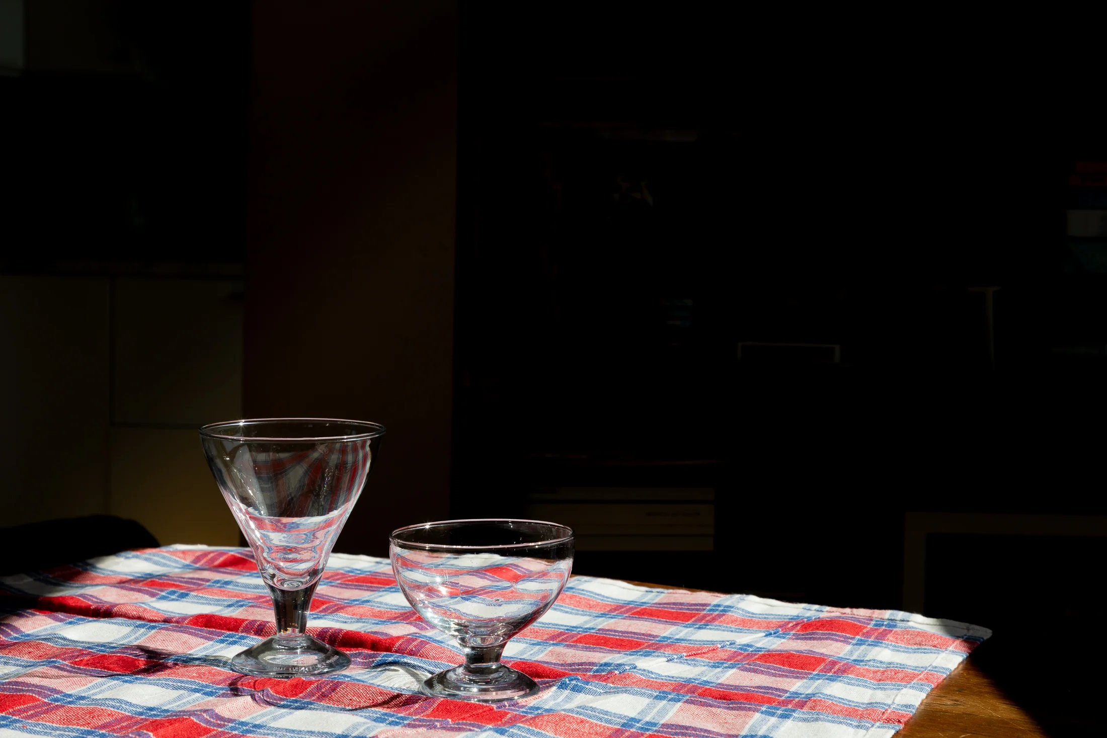BLOWN GLASS DESSERT CUP / ROUND - Image 5