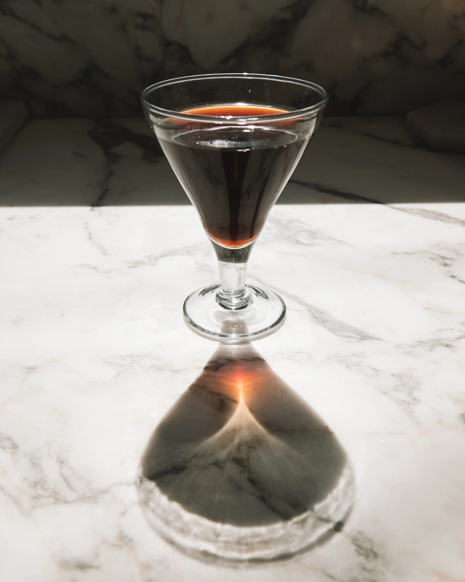 BLOWN GLASS DESSERT CUP / TRIANGLE - Image 3