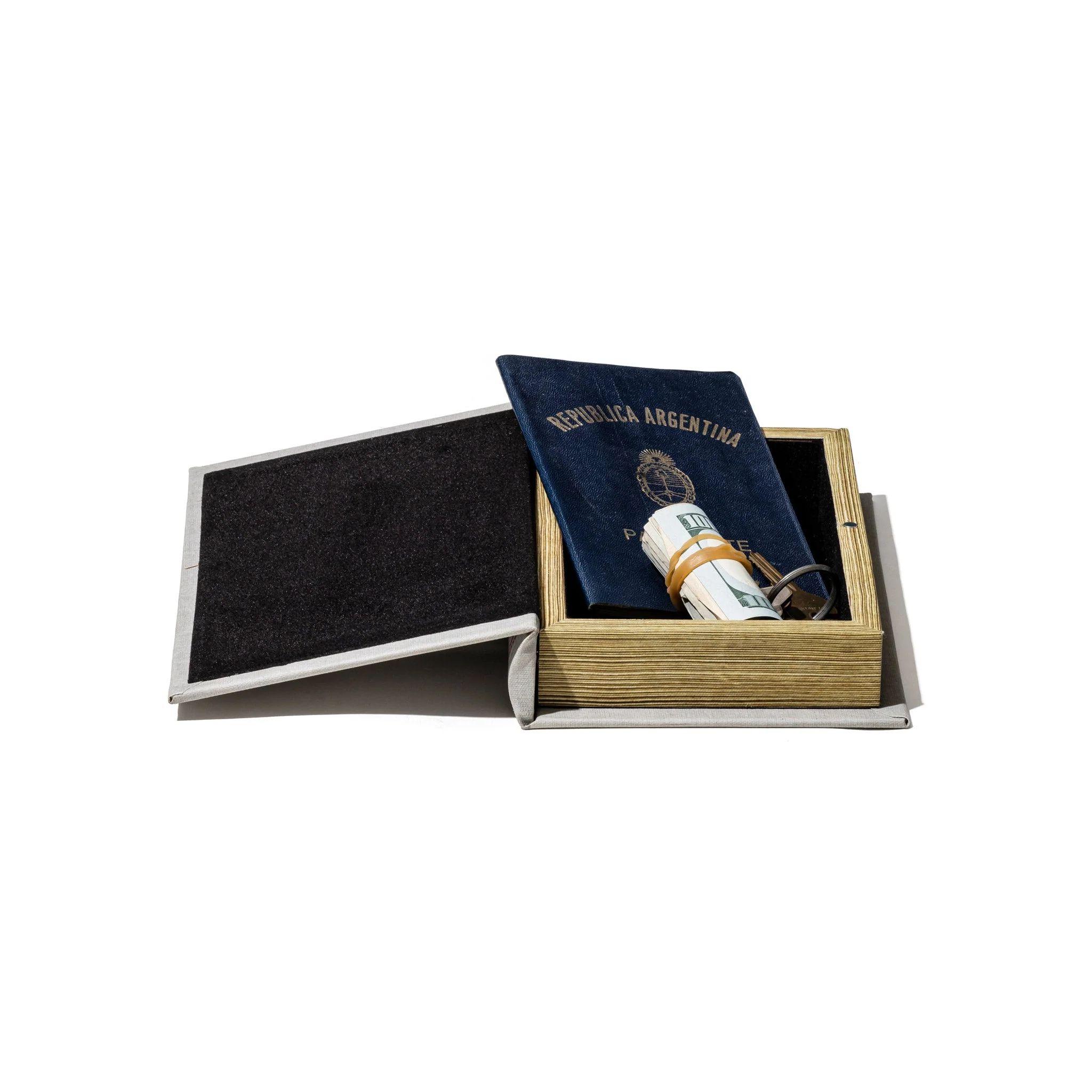 EMPTY BOOK - Image 4