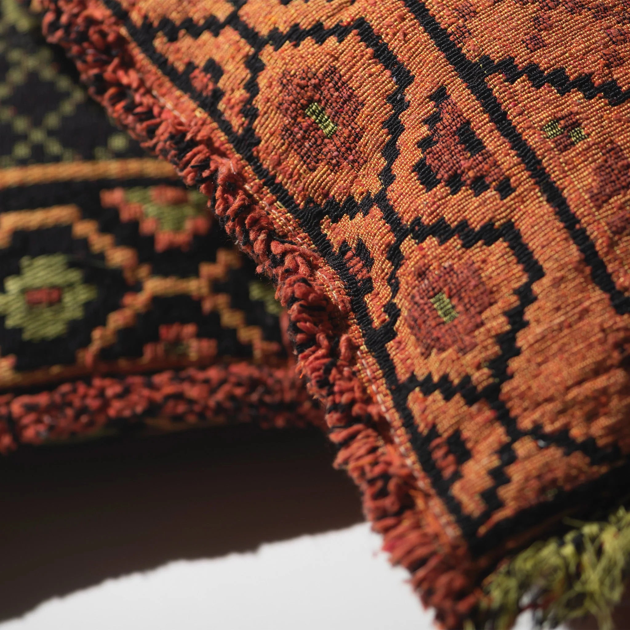 HYBRID INDIAN CUSHION - Image 2