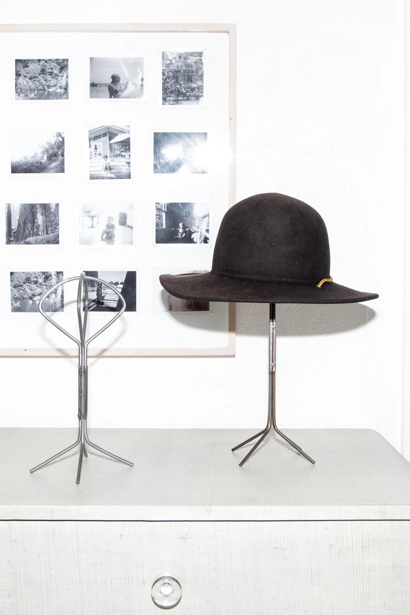 FOLDING HAT STAND - Image 3