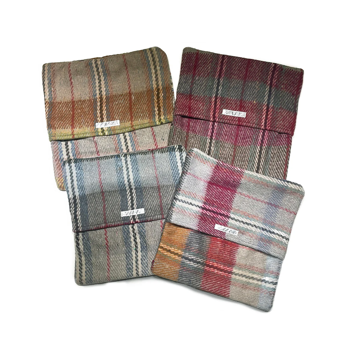 RECYCLED WOOL MIX CUSHION COVER 60 x 60 / Assorted Color - Image 5