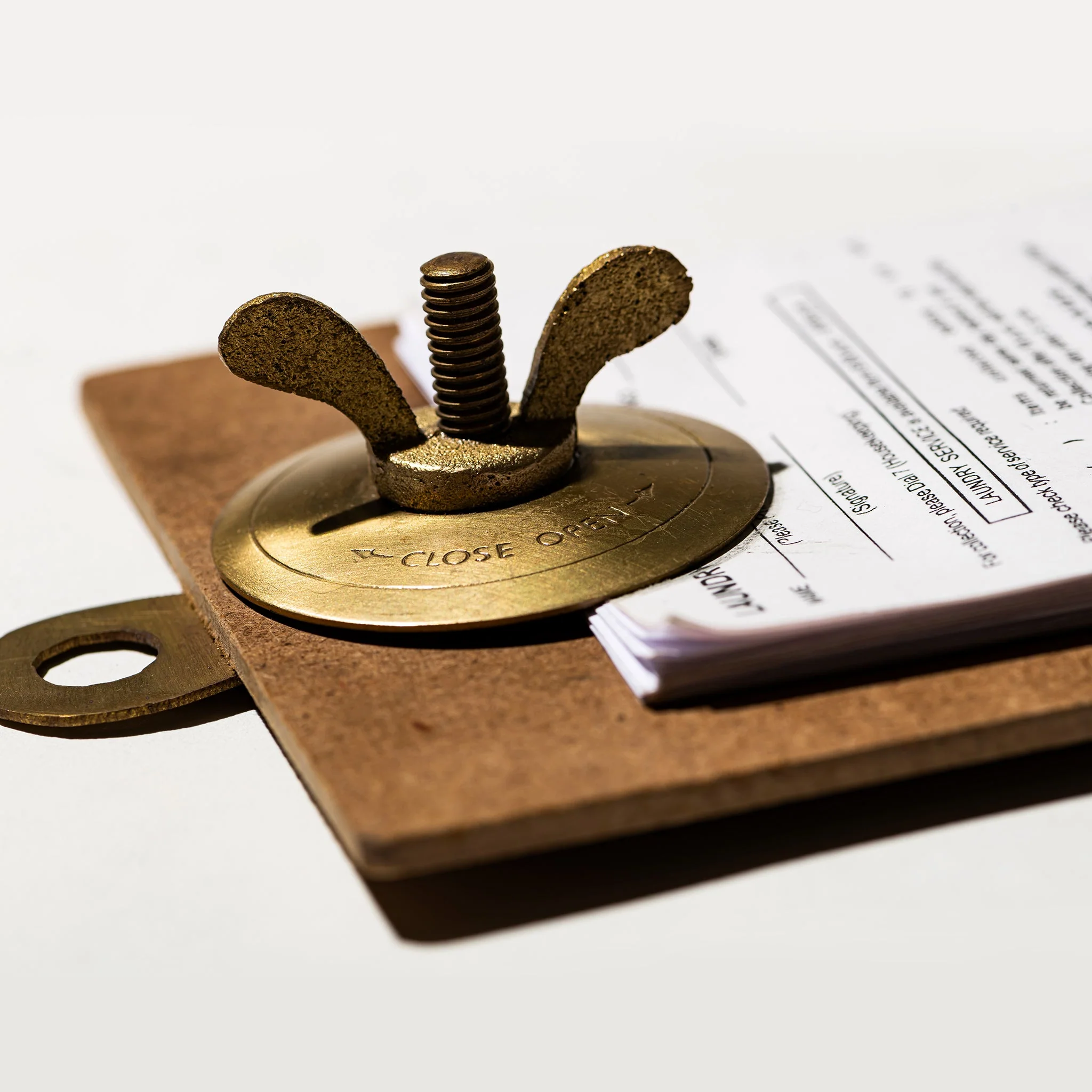 SCREW CLIPBOARD [A4] - Image 3