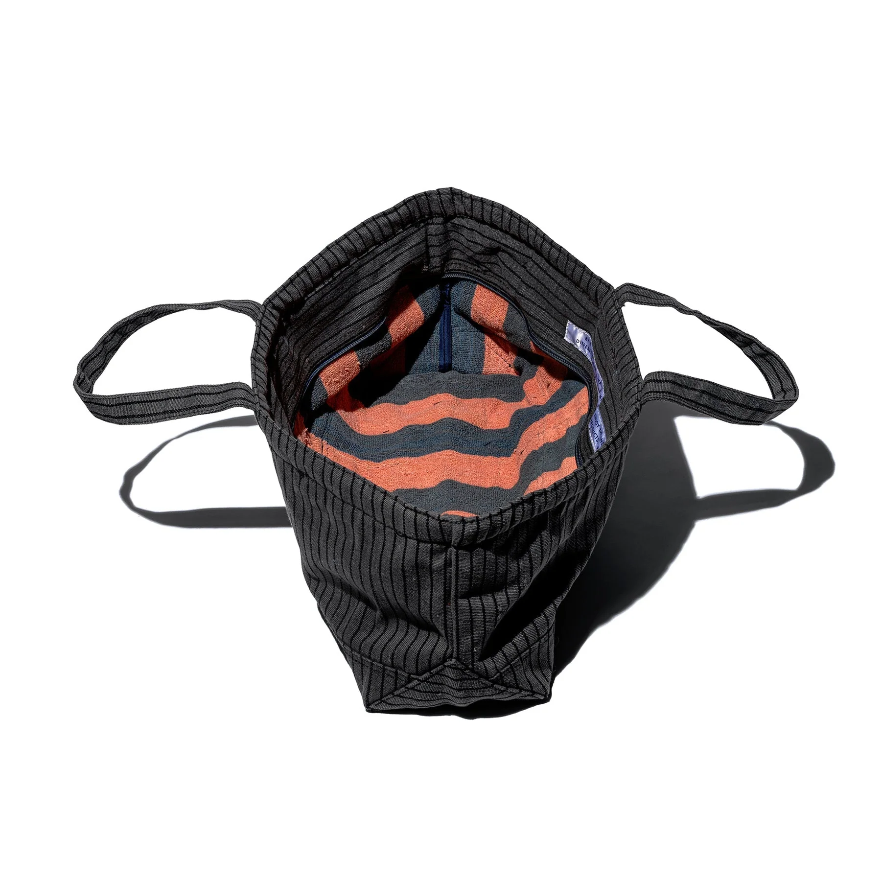 Towel Lining Wide Tool Bag - Image 3