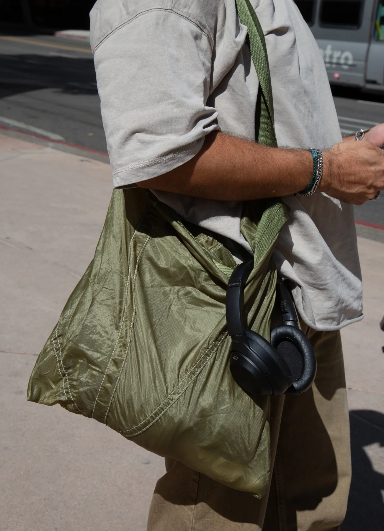 Vintage Parachute Light 2-Way Bag - Olive - Image 3