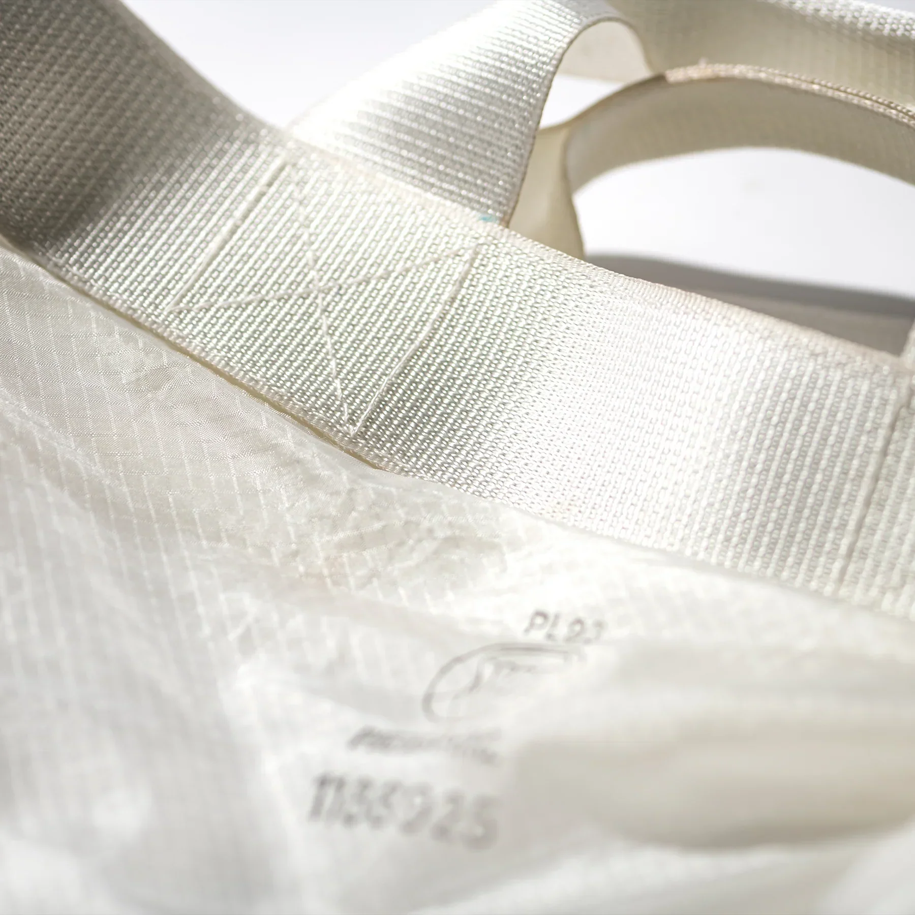 Vintage Parachute Light 2-Way Bag - White - Image 3